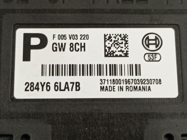 Блок комфорту Renault (RVI) 284Y66LA7B ціна, від 42.56 USD