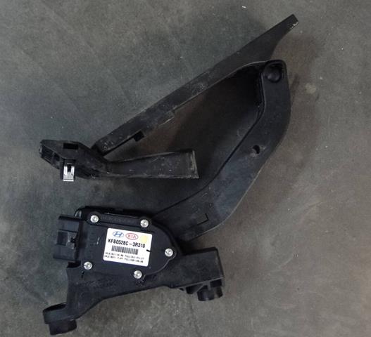 327263R300 Hyundai/Kia 
