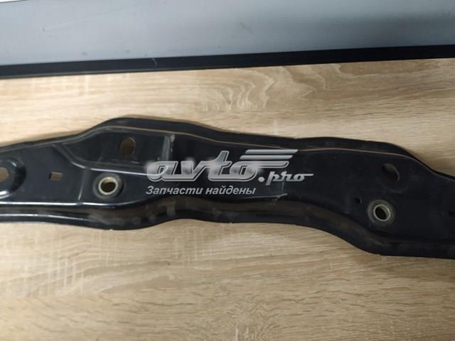 Підсилювач бампера переднього Ford DV41S10684BC