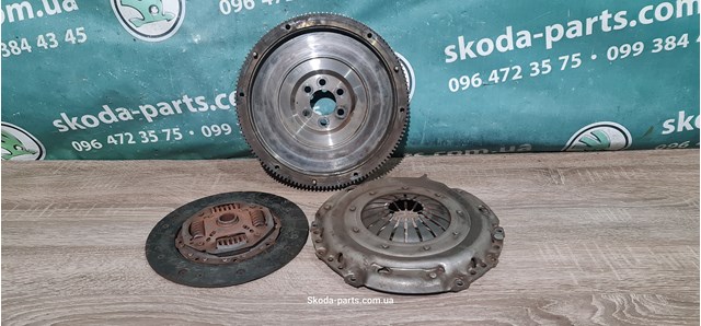  VAG 038D03L ціна, від 101.35 USD