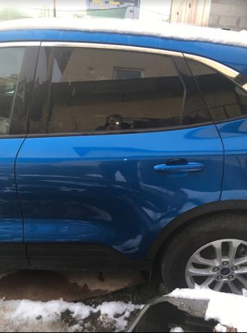 Двері пасажирськи задні ліві на Ford Escape III DFK