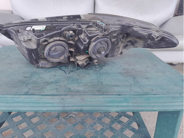 Купити DS7313W029CD Ford Права блок фара