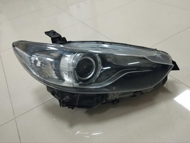 Купити GHR451030 Mazda Основна фара - вставка