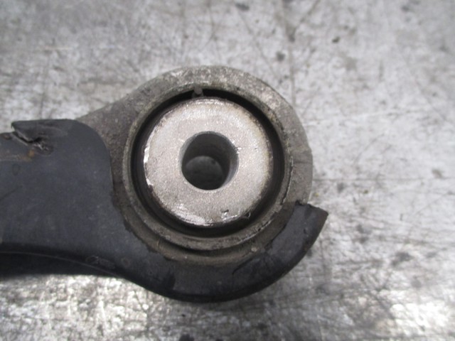  Mercedes A2043520605 ціна, від 4.39 USD