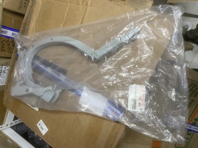 69920L1000 Hyundai/Kia Кріплення кришки багажника