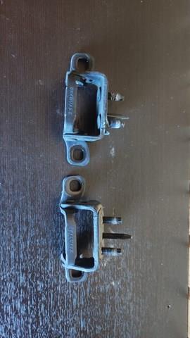 31335292 Volvo Петля багажника