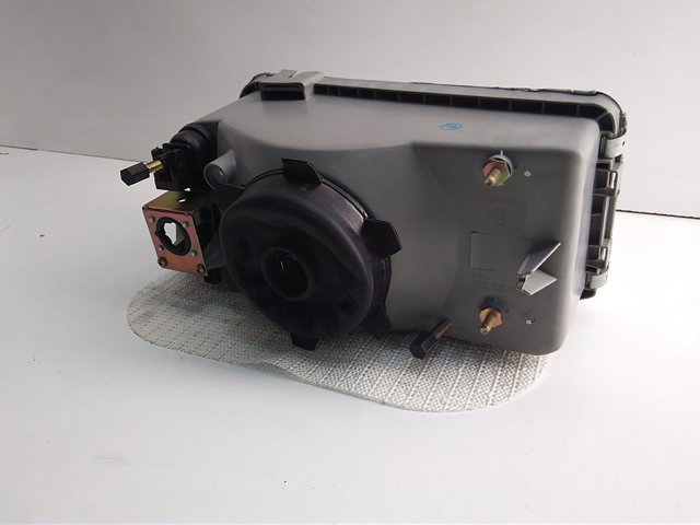 35680748 Fiat/Alfa/Lancia Основна фара - вставка