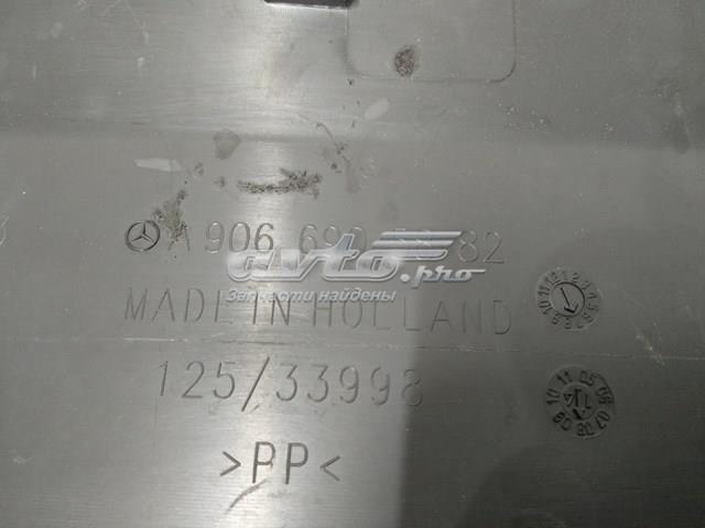 A9066905882 Mercedes Молдинг заднього правого крила