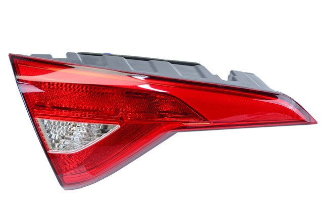 Ліхтар задній лівий, внутрішній Hyundai Sonata (LF) (Хендай Соната)