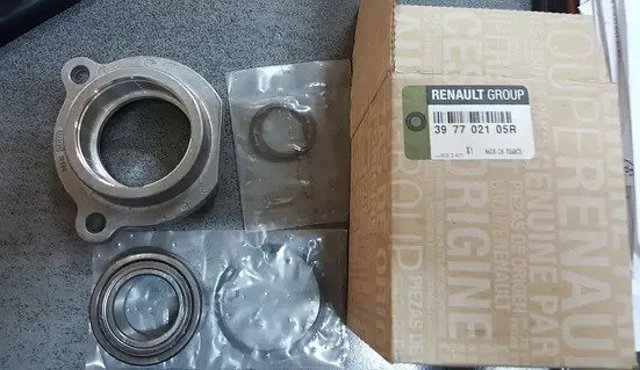  Renault (RVI) 397705260R ціна, від 232.62 USD