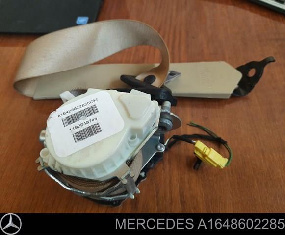A1648602285 Mercedes 