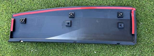 Молдинг задніх лівих дверей VAG 11A8549499B9 ціна, від 161.73 USD