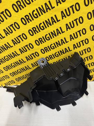 Купити Корпус блока запобіжників Toyota RAV4 V A5