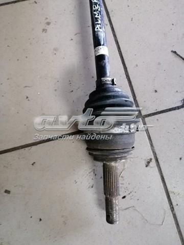 Купити 3910095F0D Nissan/Infiniti Піввісь права