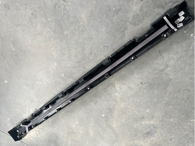Купити LR092653 Land Rover 