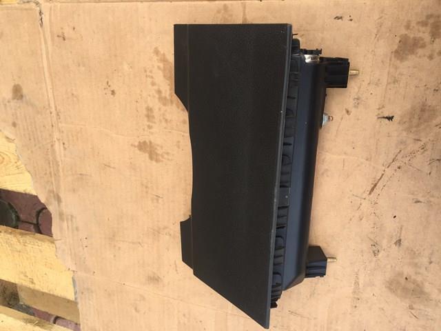 Ейрбег захисту колін нижня Ford 7S71U045J76 ціна, від 18.28 USD