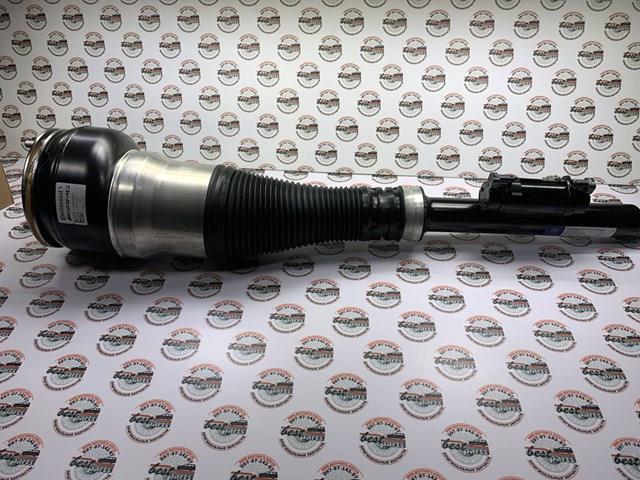 Купити A222320800180 Mercedes Амортизатор задній, правий