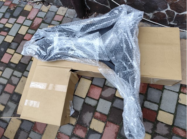 5220BF18 Mitsubishi Крило переднє праве