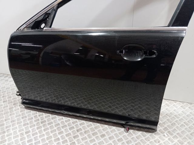 Водійські двері Jaguar C2Z2061