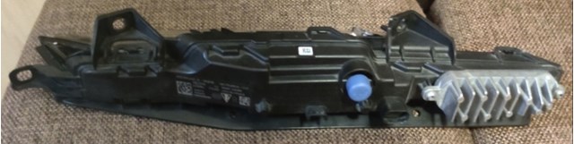Правий покажчик повороту - лампа Porsche 95B953042B ціна, від 164.13 USD