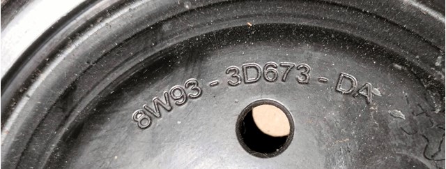  8W933D673DA Land Rover