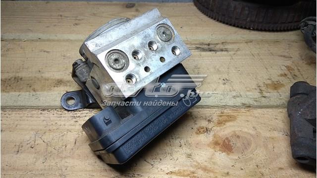 Купити 4451060060 Toyota Гідроблок АБС