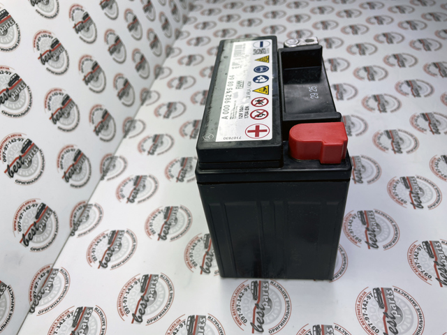 Купити Mercedes Ємність 12А/г A000982950864