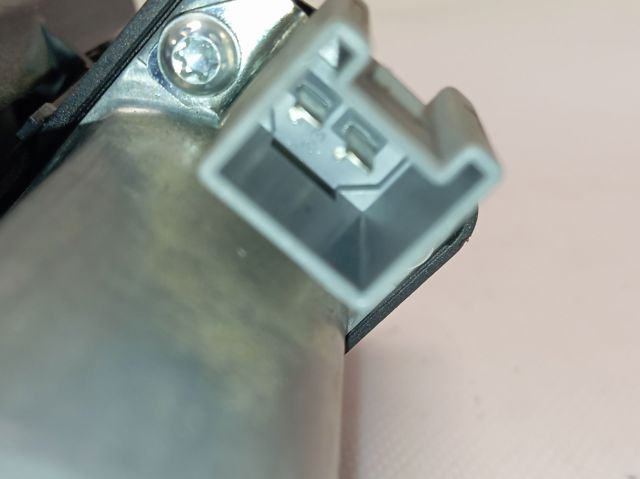 Купити 7P0827505K Porsche Замок 3/5-х дверей, задній