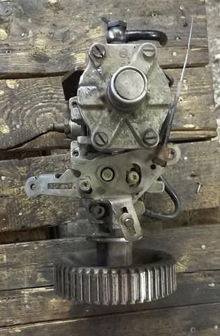 Паливний насос високого тиску 0460414119 Bosch