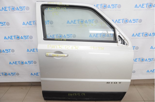 Двері передні, праві Chrysler 68079390AD ціна, від 63.34 USD