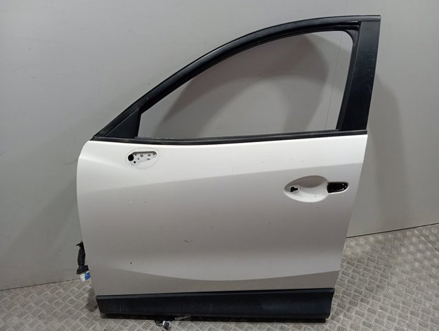 KDY35902XJ Mazda Дверь передня ліва