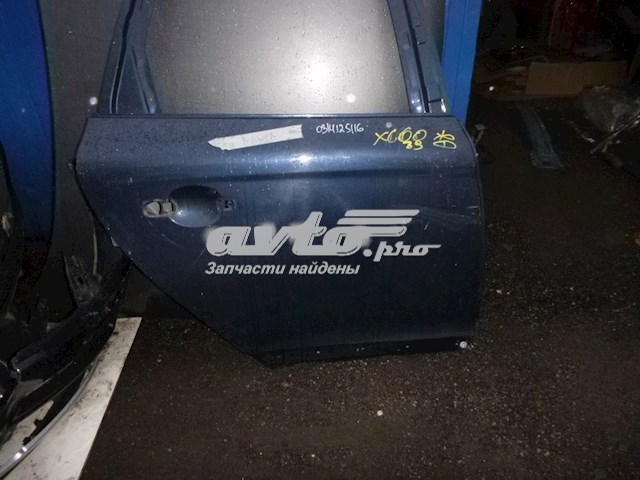 31335553 Volvo Пасажирські передні двері