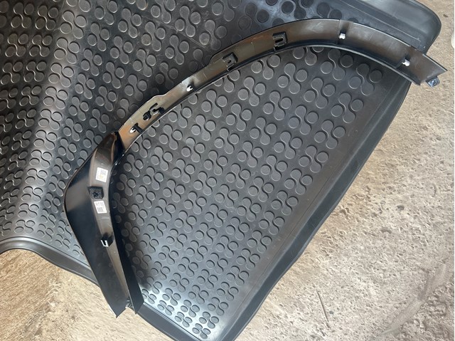 LR147934 Land Rover 