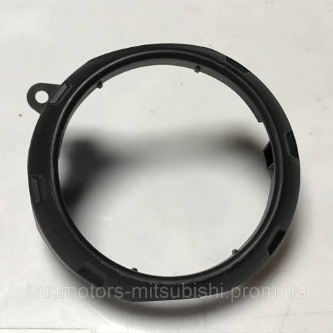 Купити 8321A035 Mitsubishi Протитуманка права