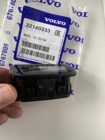  32275593 Volvo