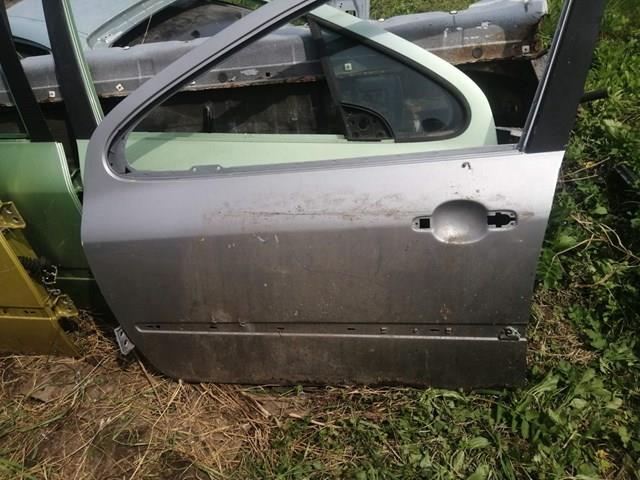 Водійські двері Peugeot 307 
