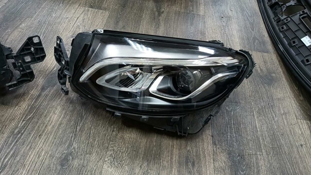 Купити A2539065101 Mercedes Основна фара в зборі ліва