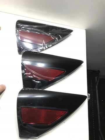 Накладка заднього правого крила Tesla 151878300A ціна, від 16.09 USD