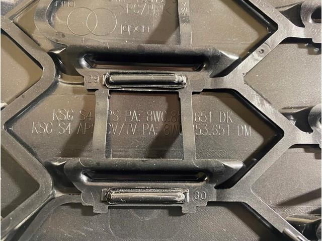 Решітка радіатора 8W0853651DKCKA VAG