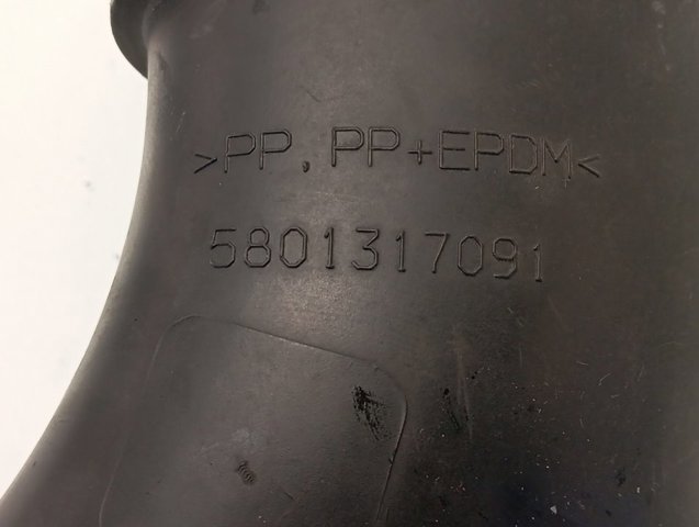 Патрубок повітряний, вхід повітряного фільтра GP ORK5801317091