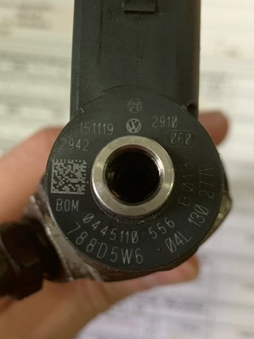 0445110556 Bosch Форсунка вприску палива