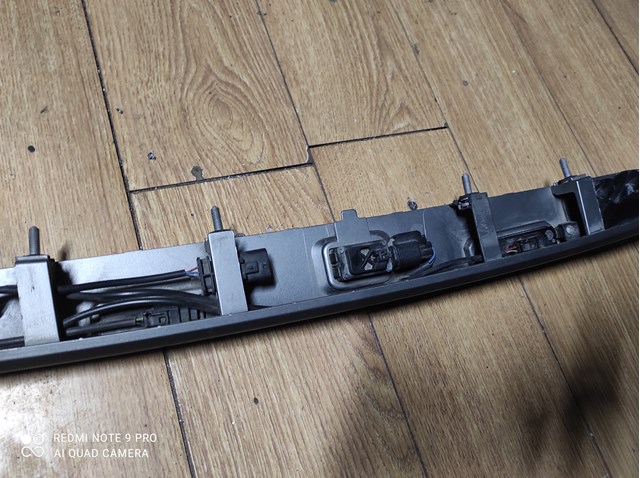  Land Rover BJ3240406 ціна, від 38.08 USD