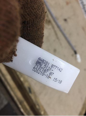 51217137107 BMW 