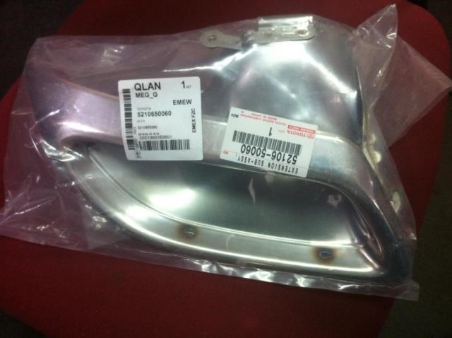 Накладка бампера заднього, ліва Toyota 5210650060 ціна, від 60.80 USD