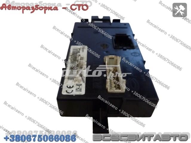 Купити 8200374951 Renault (RVI) 