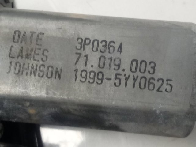 Купити 19995YY0625 BMW 