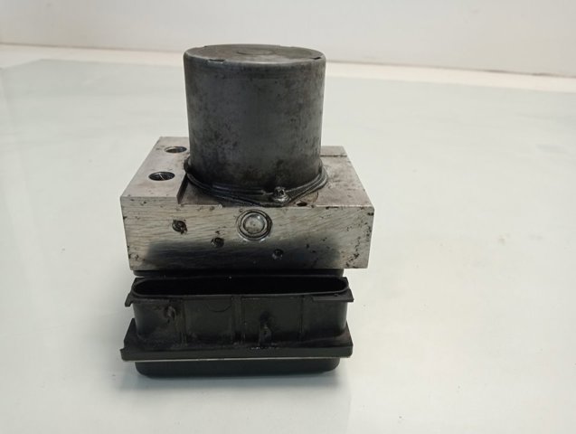 CC112C405BA Ford 