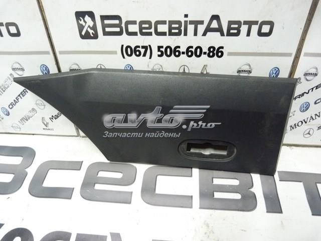 Молдинг заднього лівого крила Mercedes A9066903462 ціна, від 11.72 USD