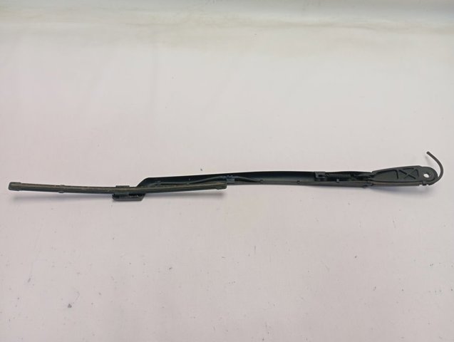 Поводок двірника Peugeot/Citroen 9823610280