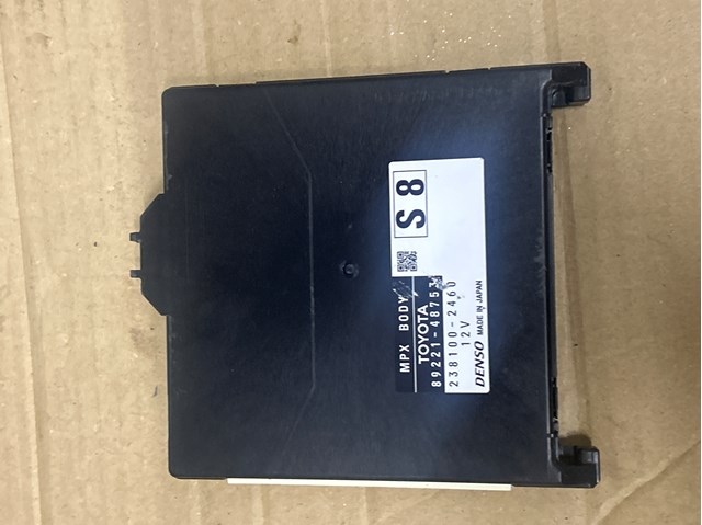 Купити 8922148753 Toyota 